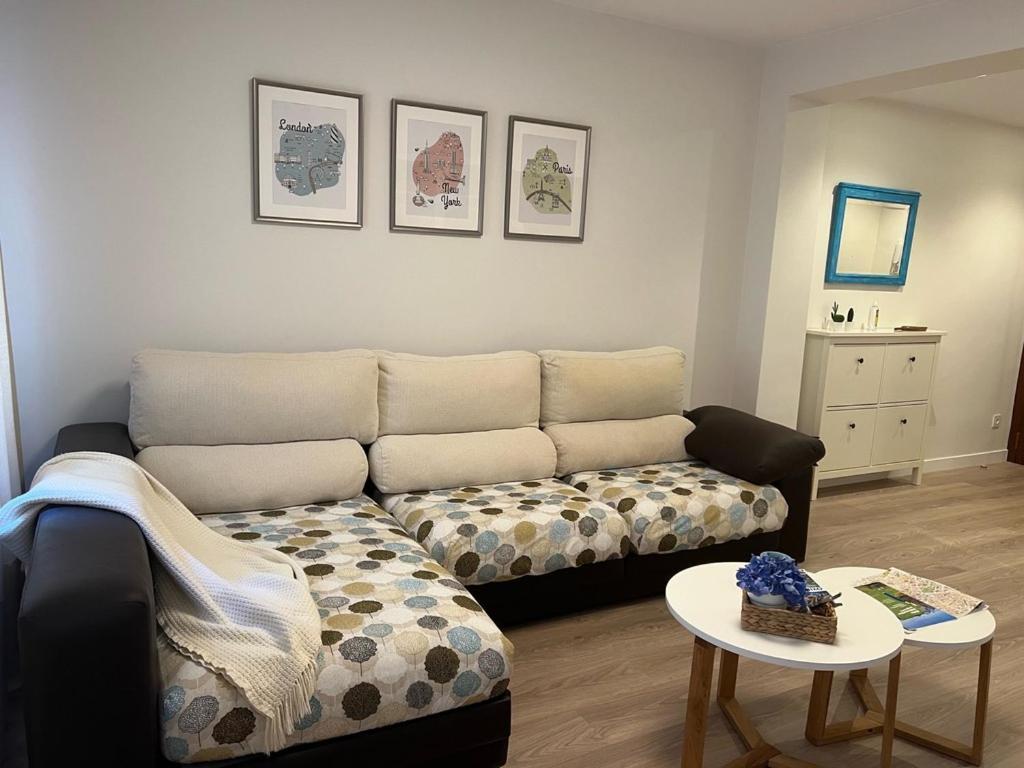 Casa Gueelita Appartement Oviedo Buitenkant foto